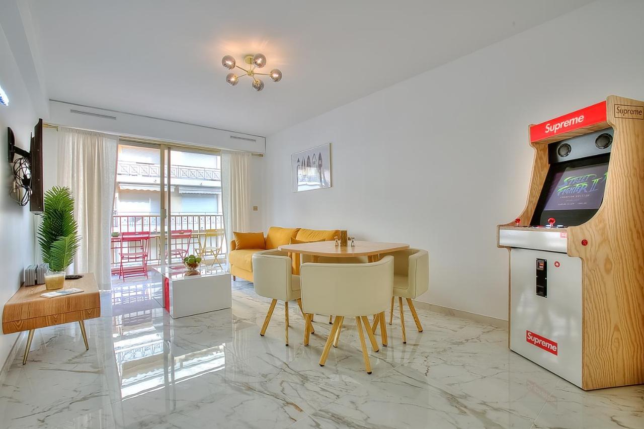 Luxury 4 Stars Apartment With 2 Terraces, Cannes Croisette Bagian luar foto